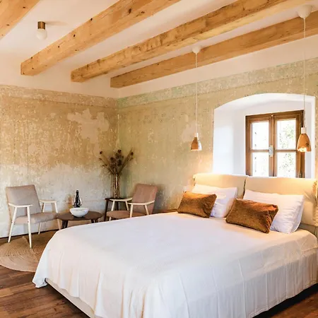 别墅 Kobdilj 1835 - Unique In Karst Stone *