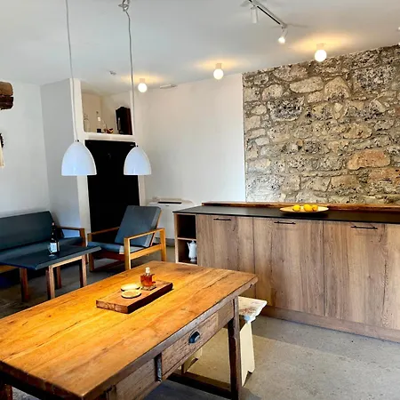 别墅 Kobdilj 1835 - Unique In Karst Stone *